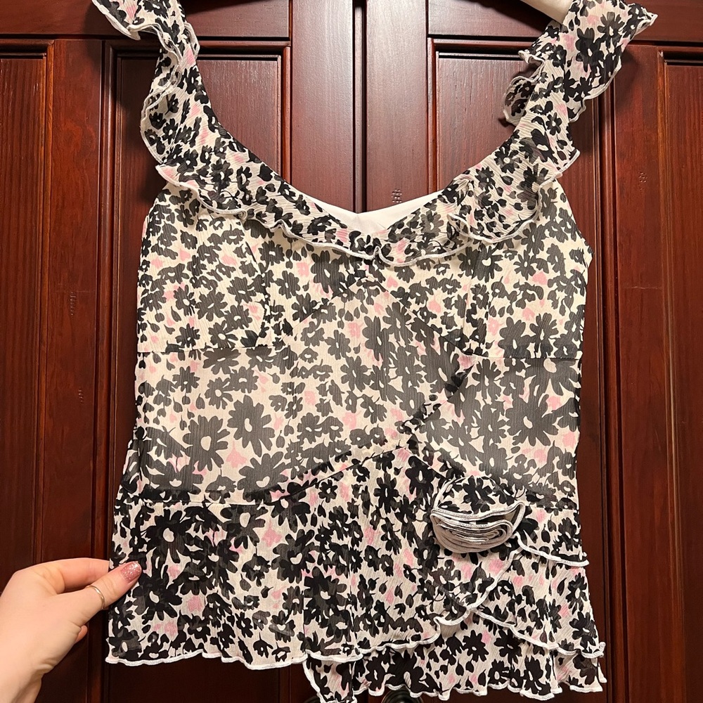 100% Silk Banana Republic women’s blouse